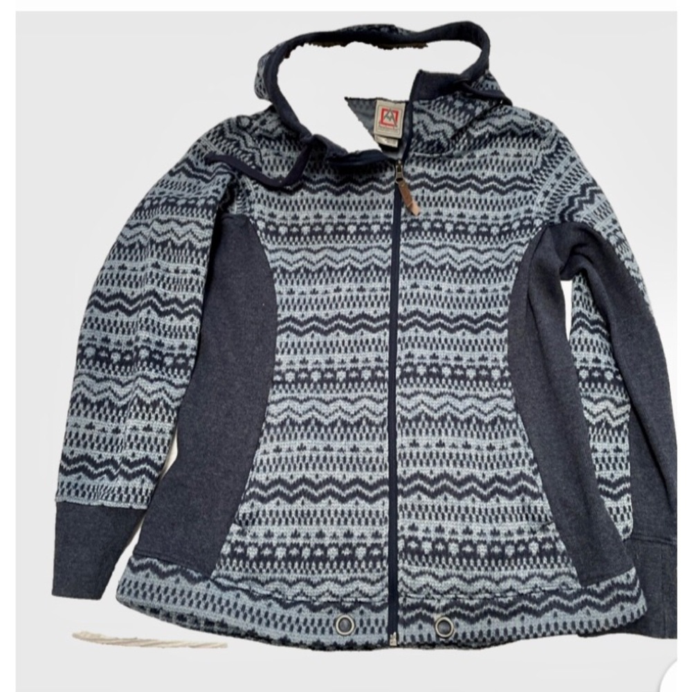 Avalanche Patterned Zip-Up Hoodie